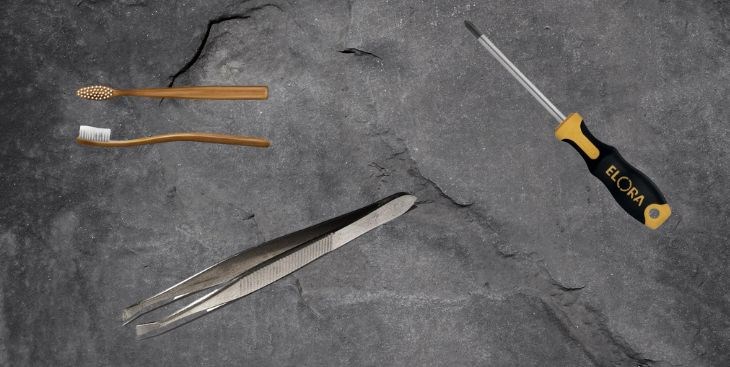 Vệ sinh robot hút bụi