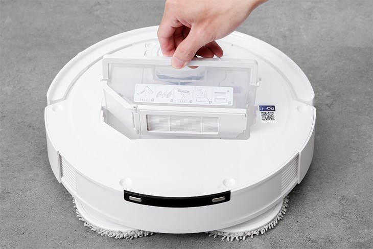 sử dụng robot hút bụi deebot