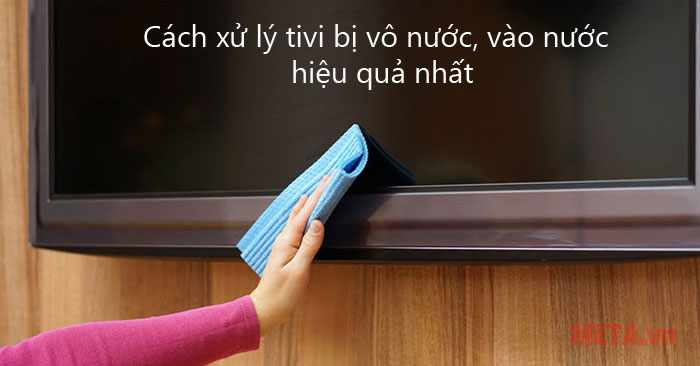 Tivi-xiaomi-bi-ngam-nuoc